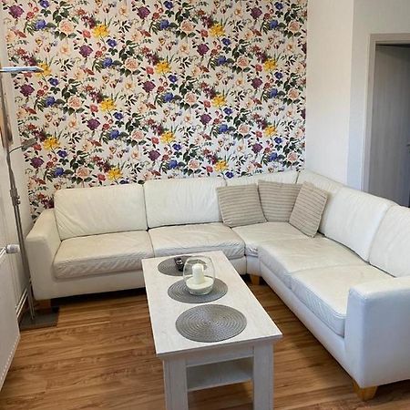 Familienfreundliche Ferienwohnung Anna Rollshausen Ngoại thất bức ảnh