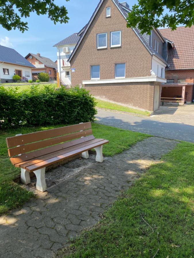 Familienfreundliche Ferienwohnung Anna Rollshausen Ngoại thất bức ảnh